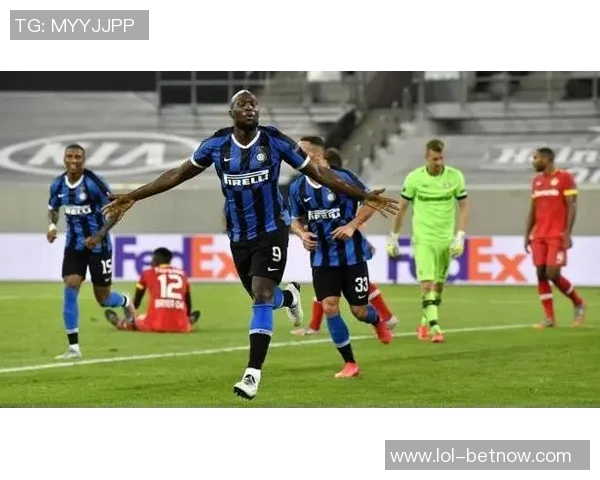 中超精彩对决国米大胜本菲卡四球狂潮引爆全场激情