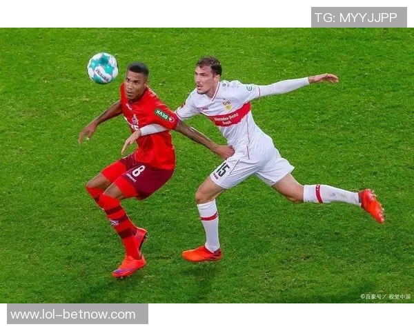 欧冠精彩对决：多特蒙德大胜莱比锡战术解析与瞬间回顾