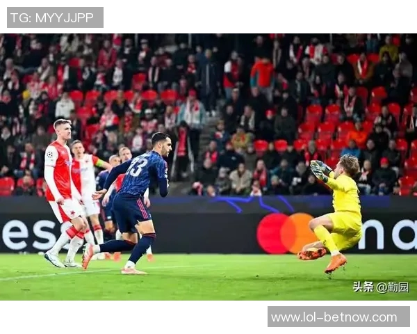 英超激战马竞逆转阿森纳乌龙球成比赛转折点引发全场狂欢