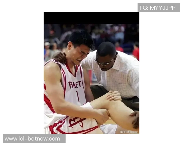 姚明独特手型揭秘揭示他在篮球场上的优势与魅力