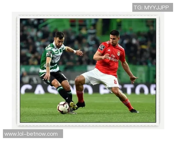 欧冠震撼战役本菲卡大胜巴萨争议判罚引发全场热议