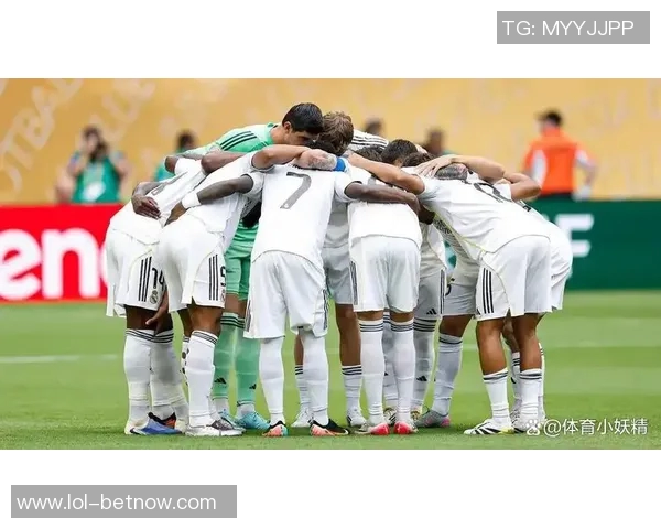 中超精彩对决尤文图斯大胜曼城引发全场热潮集锦回顾