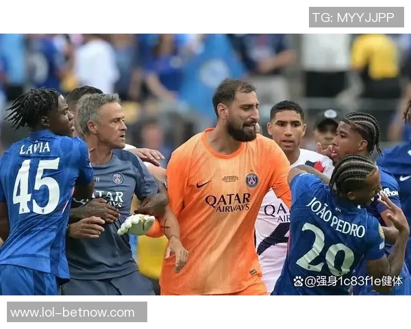 切尔西与尤文图斯友谊赛战平绝杀瞬间引发全场热烈反响与十大精彩进球回顾 切尔西与尤文图斯友谊赛战平绝杀瞬间引发全场热烈反响与十大精彩进球回顾