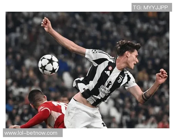 友谊赛精彩对决尤文图斯与马竞1比1平局补时进球引发全场狂欢 友谊赛精彩对决尤文图斯与马竞1比1平局补时进球引发全场狂欢