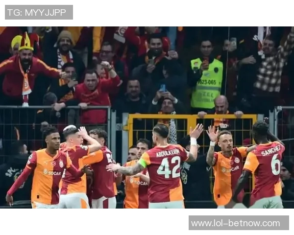 西甲激战：里昂大胜尤文图斯红牌事件引发全场热议与战术解析