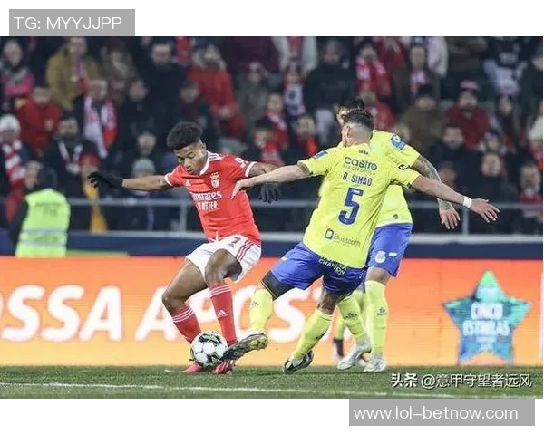 意甲精彩对决本菲卡逆转里昂全场沸腾战术解析与精彩瞬间回顾