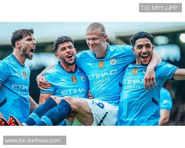 西甲激战阿森纳险胜曼城点球大战引发争议与热议 西甲激战阿森纳险胜曼城点球大战引发争议与热议