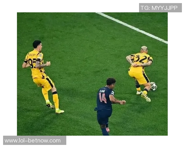 德甲激战巴黎圣日耳曼大胜国米6比2赛场瞬间引发热烈反响